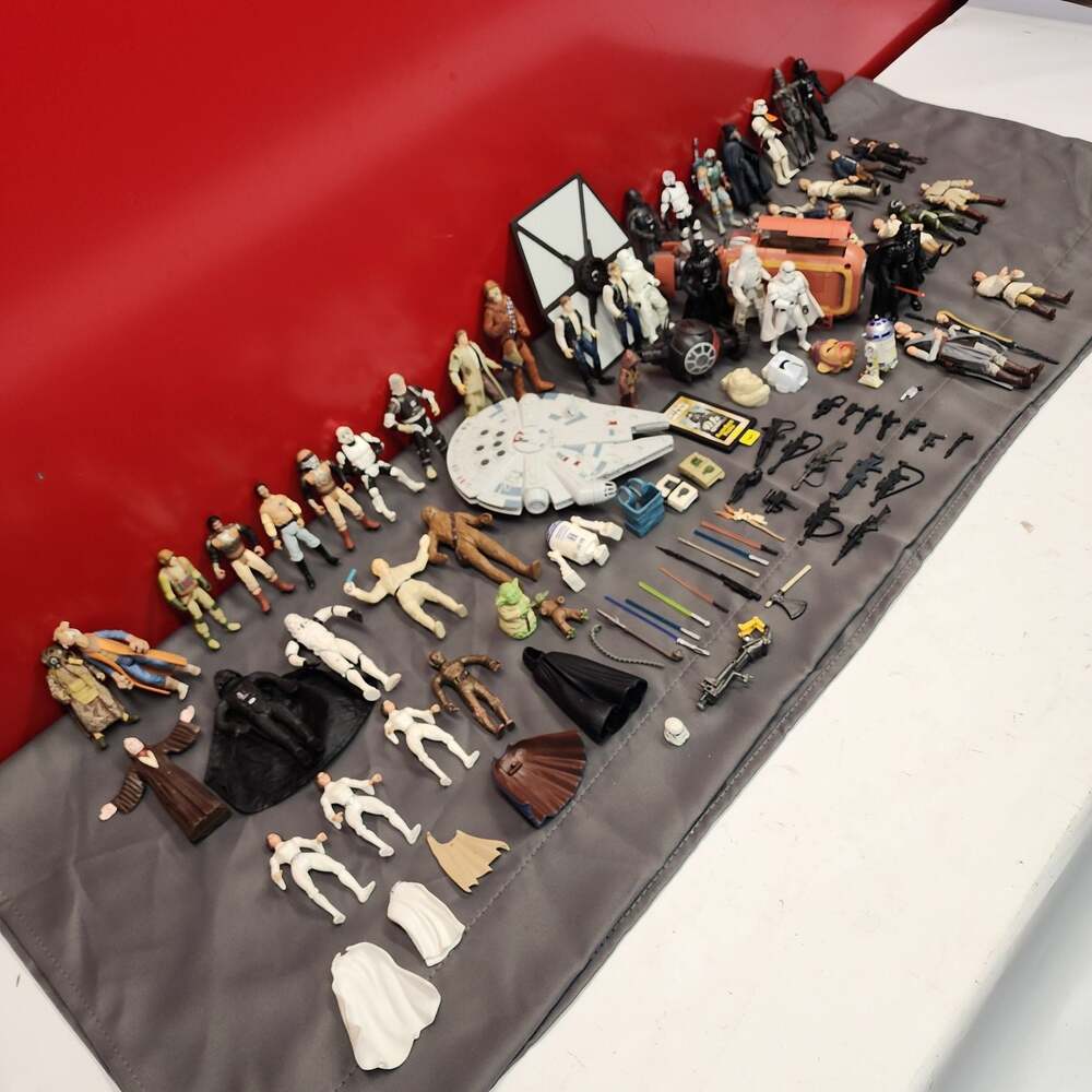 Star Wars Action Figures Accessories Millennium Falcon Skywalker Darth Vader